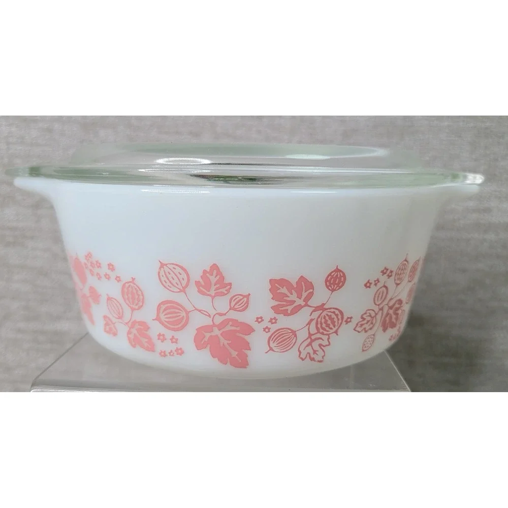 Pyrex vintage gooseberry